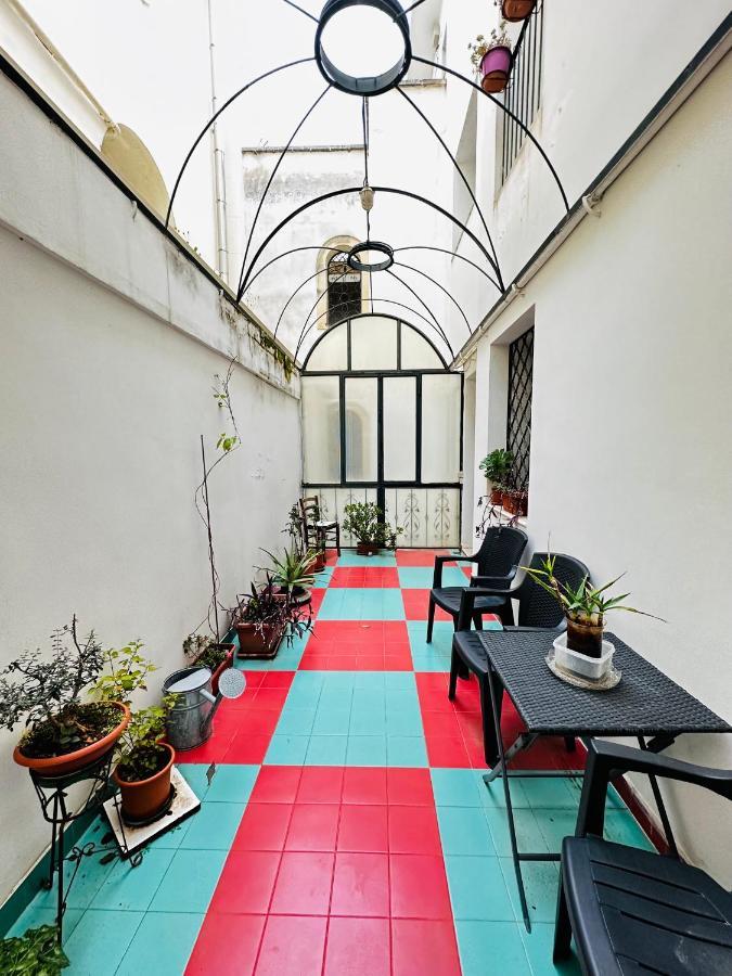 Elegante Appartamento Nel Cuore Del Barocco Λέτσε Εξωτερικό φωτογραφία
