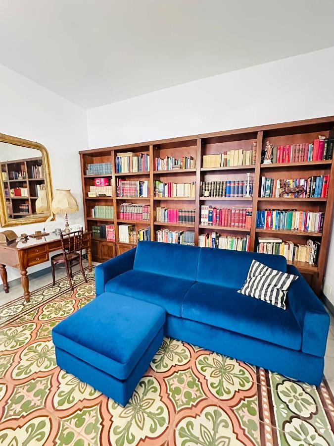 Elegante Appartamento Nel Cuore Del Barocco Λέτσε Εξωτερικό φωτογραφία