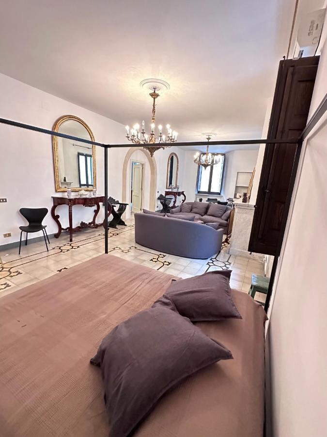 Elegante Appartamento Nel Cuore Del Barocco Λέτσε Εξωτερικό φωτογραφία