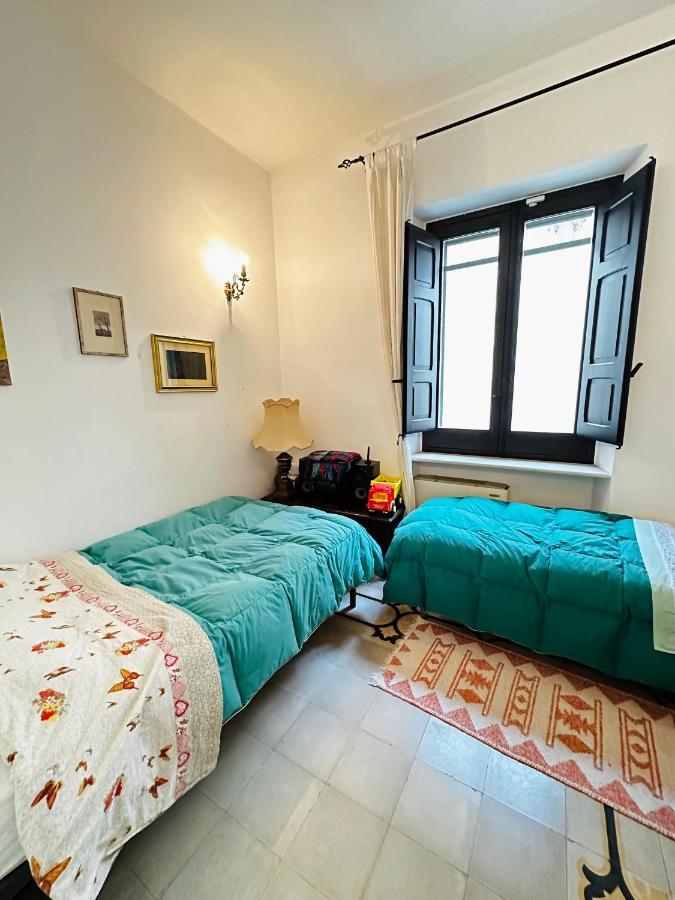 Elegante Appartamento Nel Cuore Del Barocco Λέτσε Εξωτερικό φωτογραφία